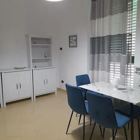 Central In Molfetta, Pet Friendly * Μολφέττα